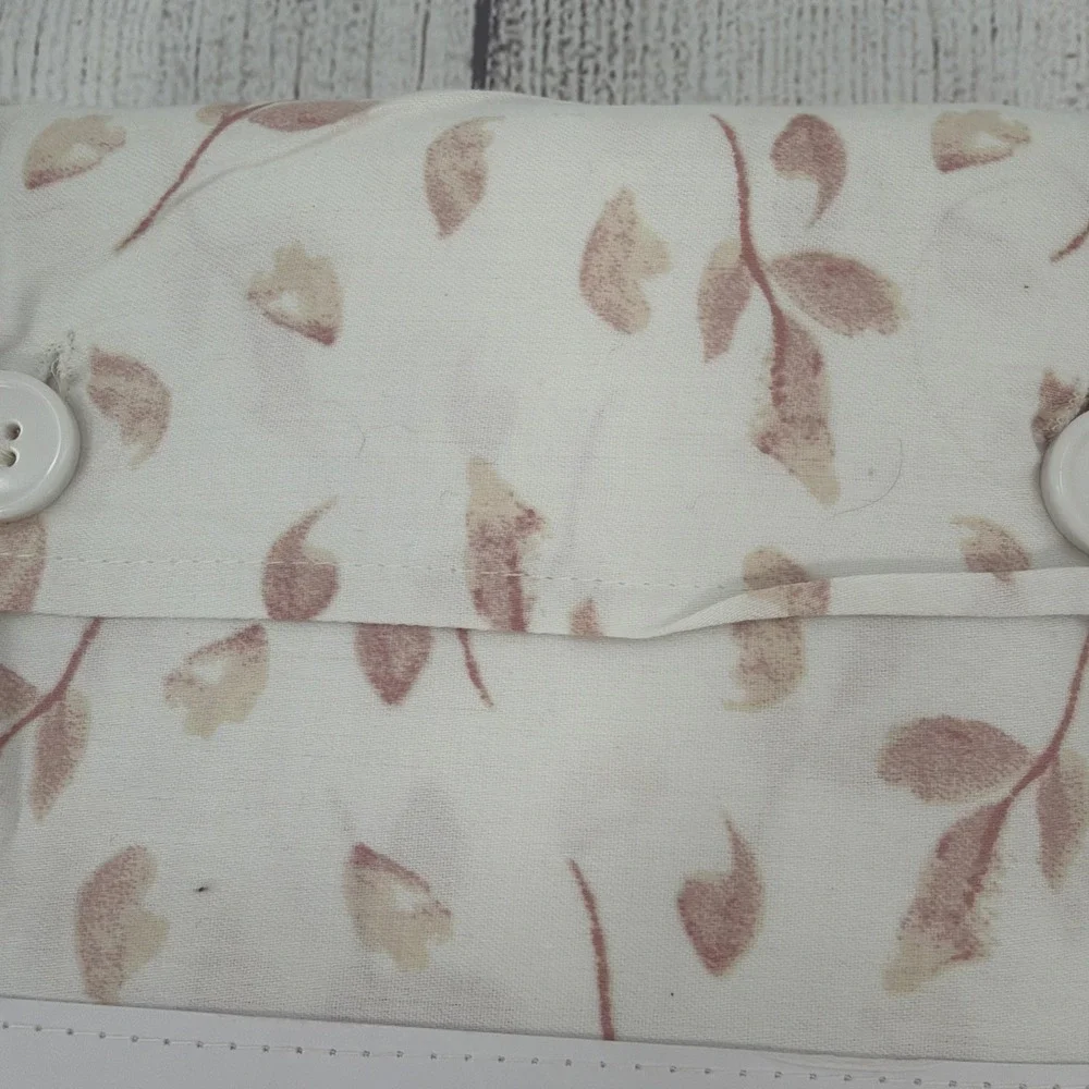 Calvin Klein Sheet Set California King Floral Cream Sateen Weave 300TC Cotton